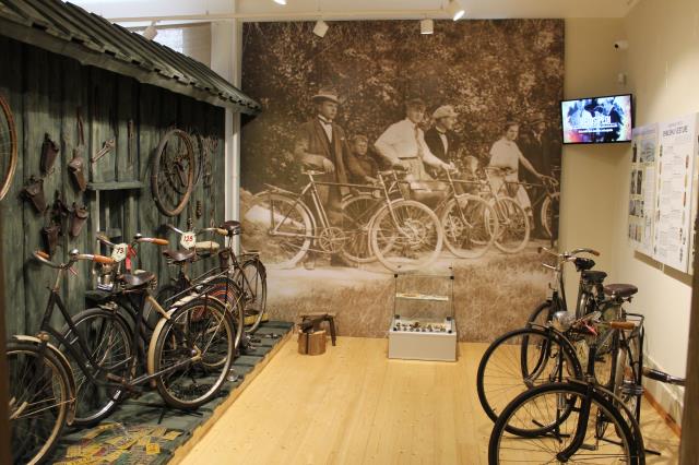 Velosipēdu vēsture. Gustavs Ērenpreiss.